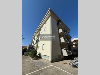 Trilocale in Vendita a Alba Adriatica, 130'000€, 80 m²