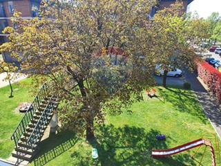 Trilocale in Vendita a Alessandria, 134'000€, 108 m²