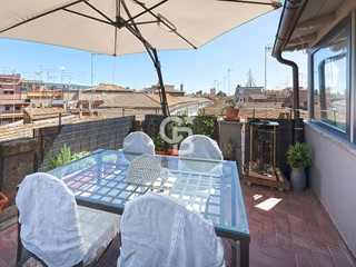 Quadrilocale in Vendita a Viterbo, 255'000€, 140 m²