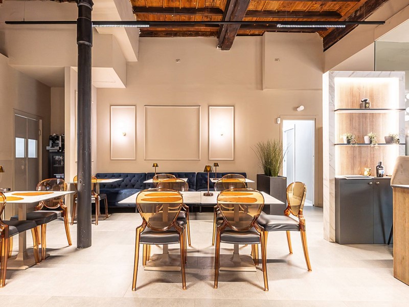 Immobile commerciale in Vendita a Torino, 420'000€, 350 m²