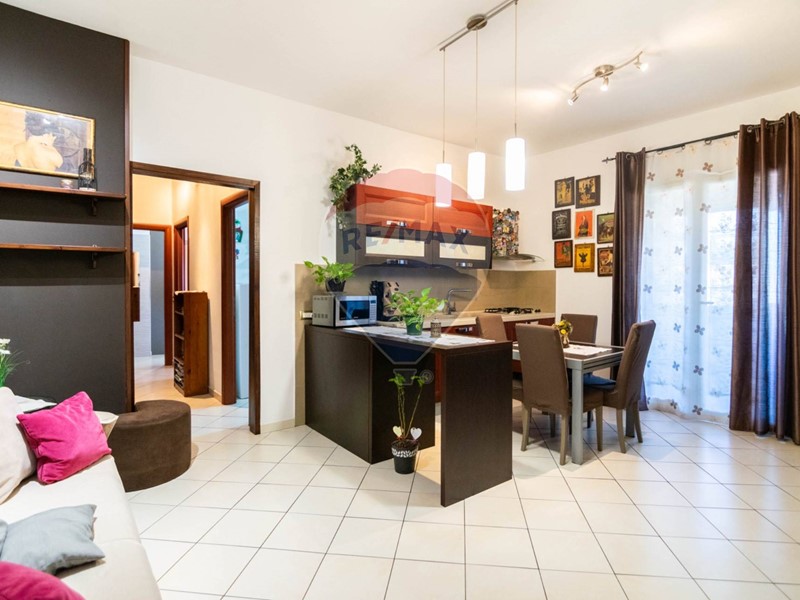 Bilocale in Vendita a San Pietro Clarenza, 119'000€, 71 m²