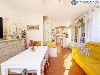 Trilocale in Vendita a Seravezza, 300'000€, 93 m²