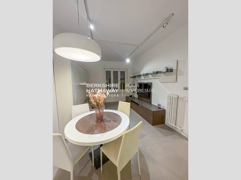 Bilocale in Affitto a Roma, 2'000€, 60 m²