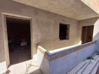 Casa Indipendente in Vendita a Casagiove, 140'000€, 200 m²