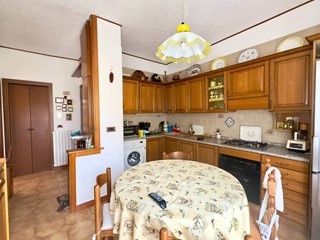 Bilocale in Vendita a Cinisello Balsamo, 129'000€, 60 m²