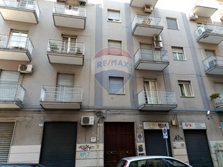Trilocale in Vendita a Catania, 142'000&euro;, 90 m²