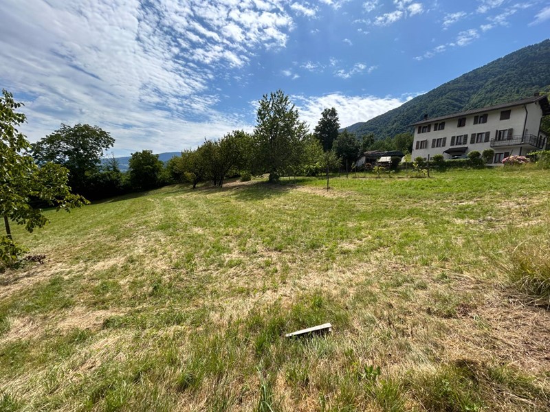 Terreno edificabile in Vendita a Feltre, 48'000€, 3500 m²