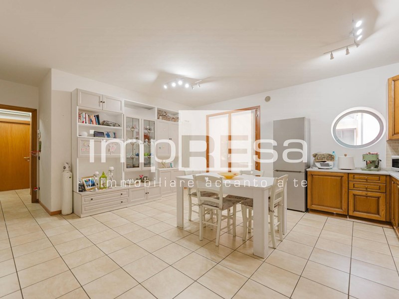 Trilocale in Vendita a Istrana, 165'000€, 95 m²