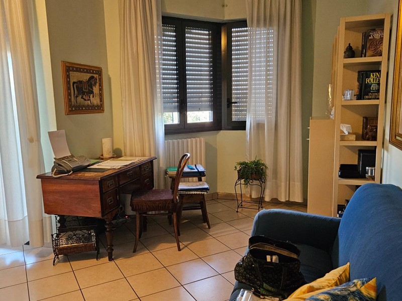 Appartamento in Vendita a Fano, 440'000&euro;, 210 m²