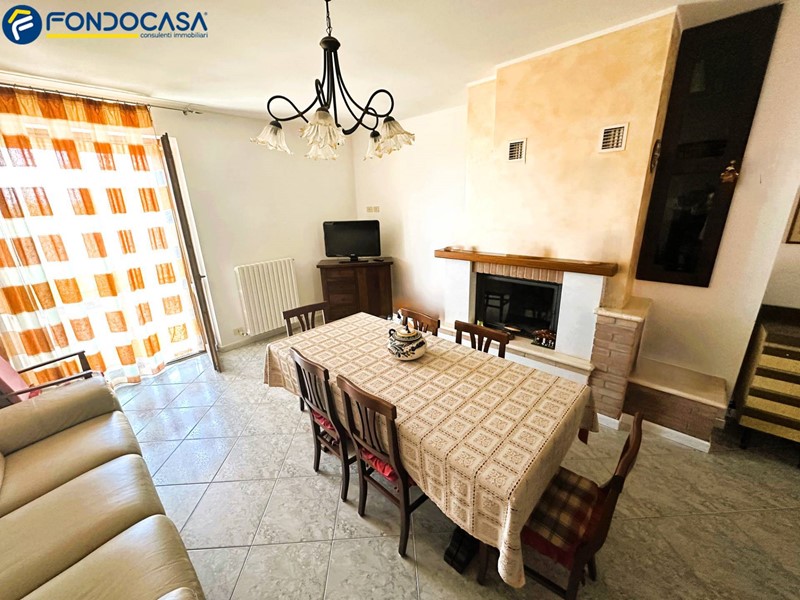 Appartamento in Vendita a Grottammare, 320'000€, 180 m²