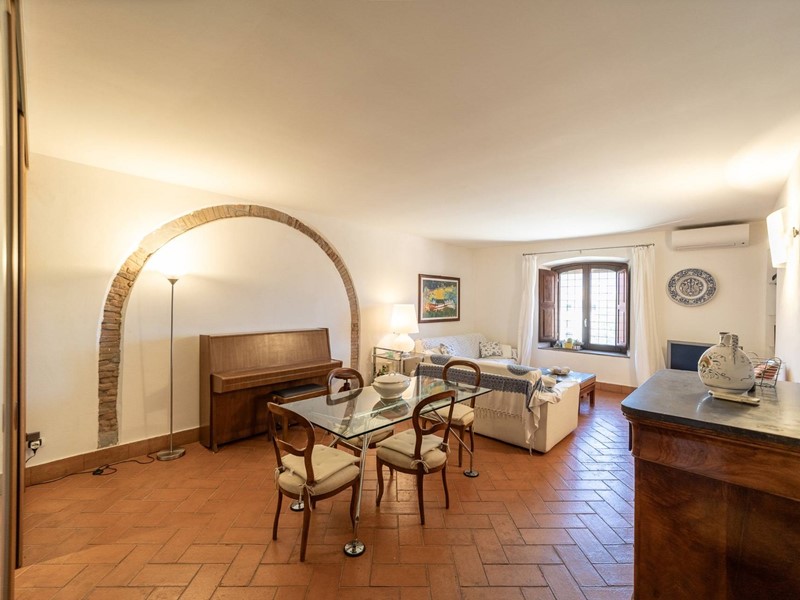 Quadrilocale in Affitto a Orbetello, 5'000€, 93 m²