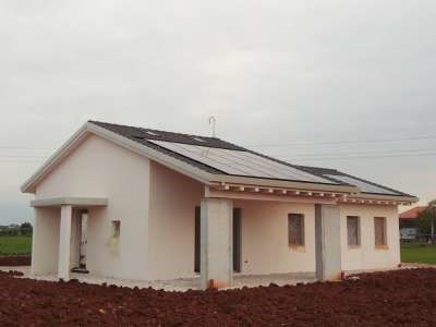 Villa in Vendita a Gaiarine, 270'000€, 140 m²