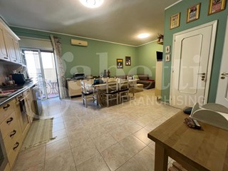 Appartamento in Vendita a Siracusa, 115'000&euro;, 148 m²