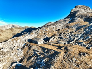 Casale in Vendita a Brennero, 2065 m²