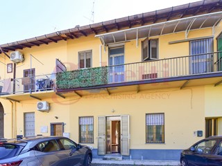 Bilocale in Vendita a Mariano Comense, 89'000€, 55 m²