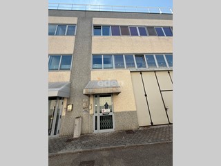 Ufficio in Vendita a Spilamberto, 75'000€, 85 m², arredato