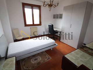 Stanza in Affitto a Siena, zona Scacciapensieri, 380&euro;, 18 m², arredato