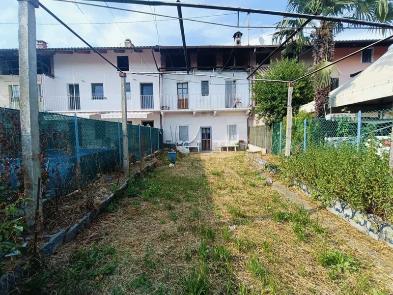 Casa Semi Indipendente in Vendita a Nole, 49'900€, 150 m²