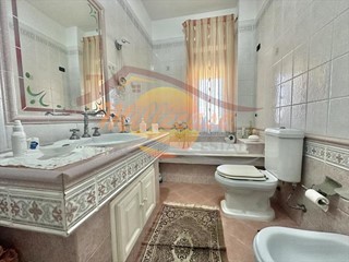 Trilocale in Vendita a Siracusa, zona Panagia, 89'000&euro;, 110 m²