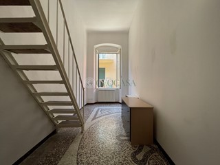 Appartamento in Vendita a Sarzana, zona Centro Storico, 235'000€, 100 m²