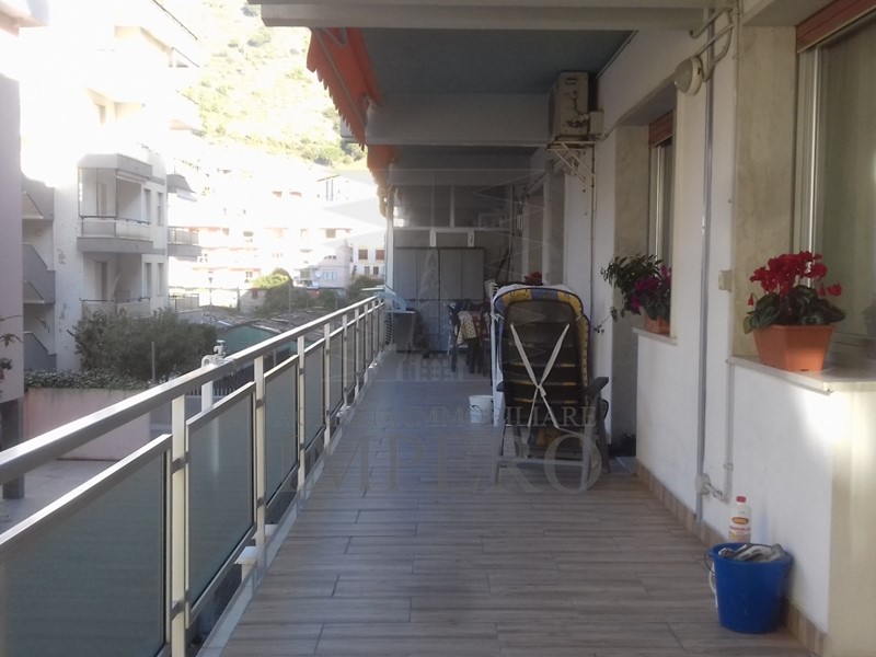 Appartamento in Vendita a Ventimiglia, zona Logge, 420'000€, 130 m²