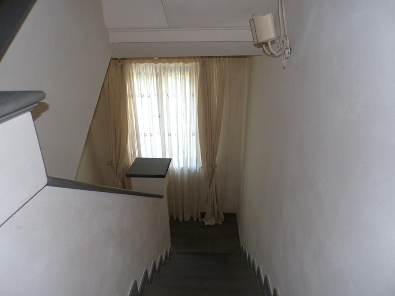 Trilocale in Vendita a Cascina, zona San Lorenzo a Pagnatico, 195'000€, 100 m²