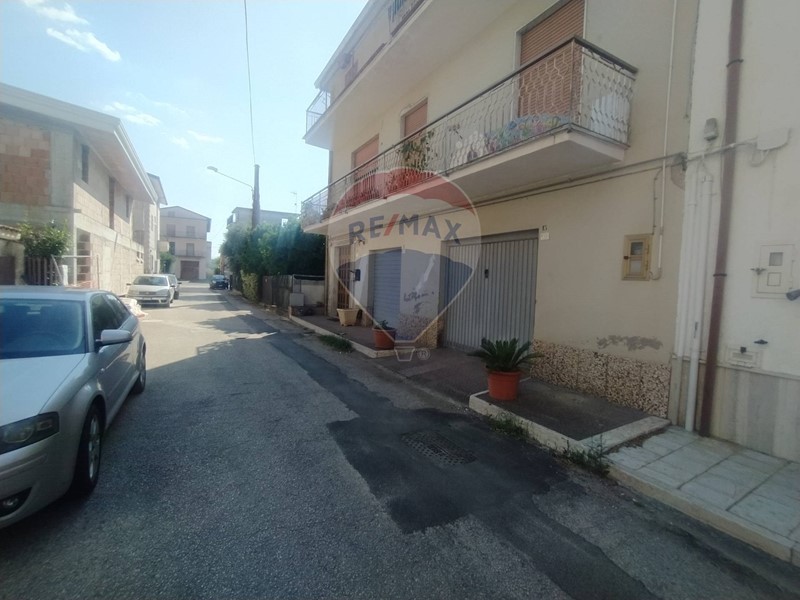 Quadrilocale in Vendita a Vairano Patenora, 90'000€, 115 m²