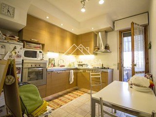 Appartamento in Vendita a Viareggio, 250'000€, 110 m²