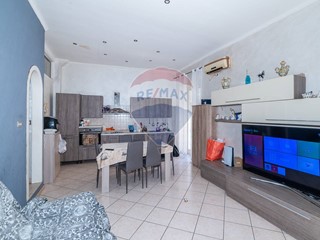 Appartamento in Vendita a Catania, 125'000&euro;, 112 m²