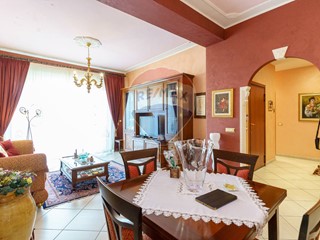 Quadrilocale in Vendita a Catania, 145'000&euro;, 133 m²