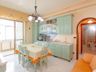 Trilocale in Vendita a Catania, 49'000&euro;, 63 m²