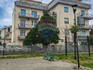 Appartamento in Vendita a Pescara, 82'000€, 115 m²