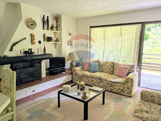 Bilocale in Vendita a Artogne, 88'000€, 85 m²