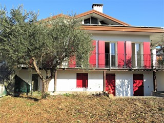 Villa in Vendita a Vigonza, 320'000€, 409 m²