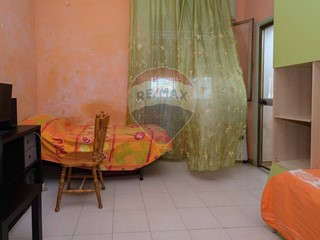 Trilocale in Vendita a Catania, 54'000&euro;, 64 m²