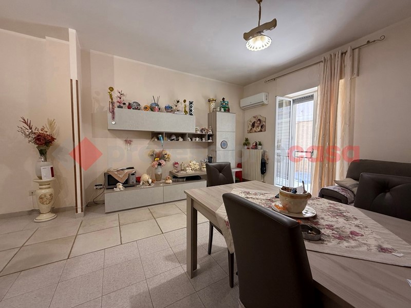Trilocale in Vendita a San Giorgio Ionico, 64'000€, 90 m²