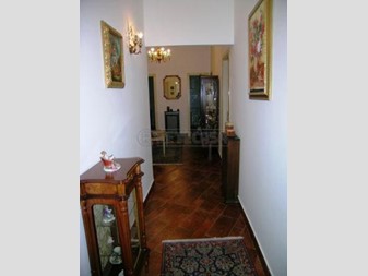 Trilocale in Vendita a Caltanissetta, zona via Napoleone Colajanni, 75'000€, 100 m²