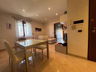 Quadrilocale in Vendita a Fonte Nuova, 155'000€, 90 m²