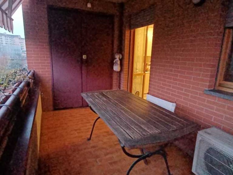 Trilocale in Affitto a Torino, zona San Salvario, 1'100€, 78 m², con Box