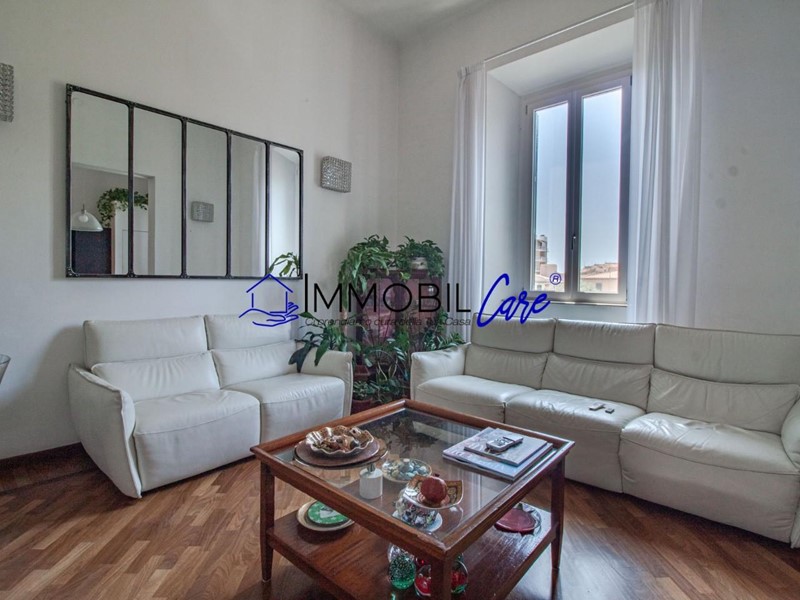 Appartamento in Vendita a Livorno, 350'000€, 132 m²
