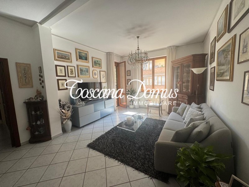 Appartamento in Vendita a Siena, 295'000&euro;, 110 m², arredato