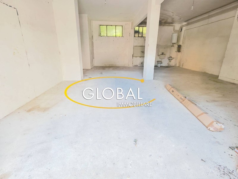 Box in Vendita a Ancona, 55'000€, 60 m²