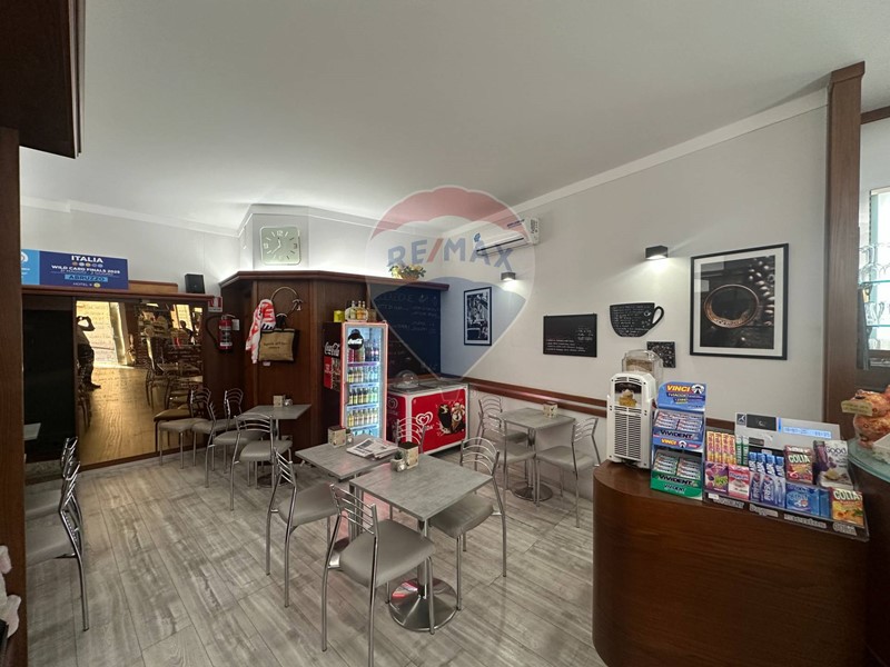 Attività commerciale in Vendita a Bergamo, 50'000€, 90 m²