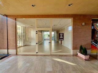 Immobile commerciale in Affitto a Bibbiena, 800&euro;, 80 m²