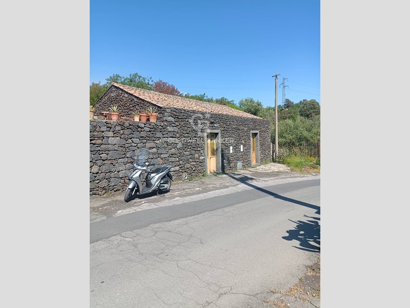 Casa Indipendente in Vendita a Santa Venerina, 115'000€, 41 m²