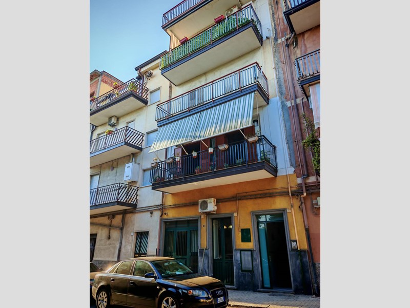 Quadrilocale in Vendita a Paternò, 65'000€, 103 m²