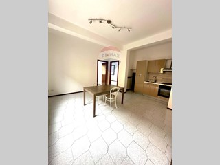 Trilocale in Vendita a Galliate, 110'000€, 77 m²