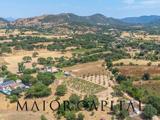 Terreno edificabile in Vendita a Loiri Porto San Paolo, 80'000€, 2116 m²