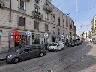Magazzino in Vendita a Milano, 48'000€, 58 m²