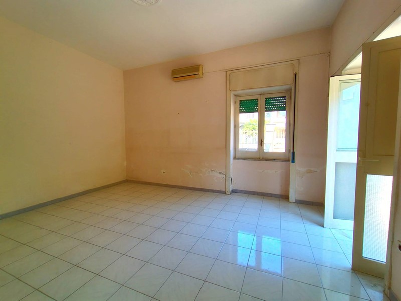 Trilocale in Vendita a Mariglianella, 185'000€, 100 m²